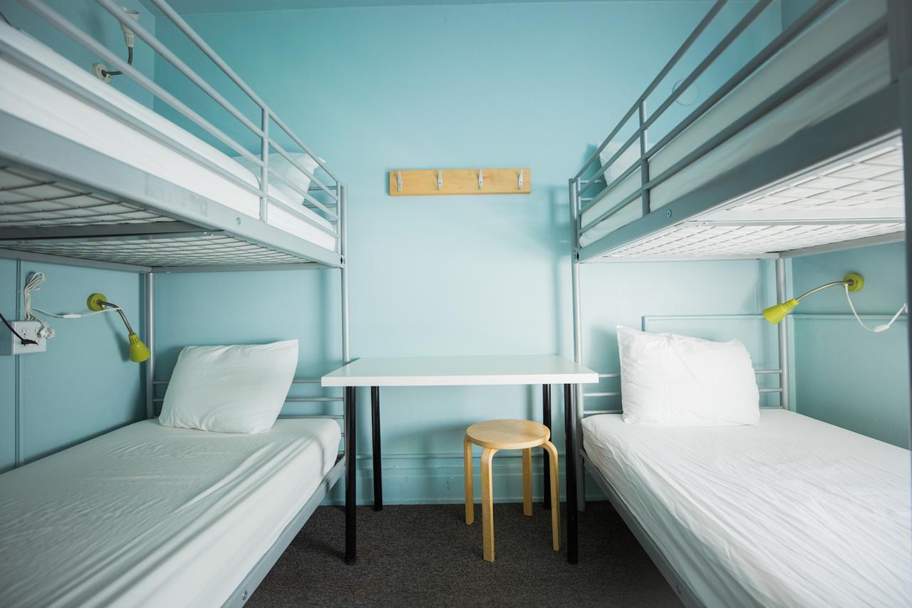 Hostal American *